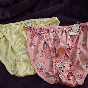 Two Pair Vintage Delicates JCPenney Satin String Bikini Panties. Size 7. NWT
